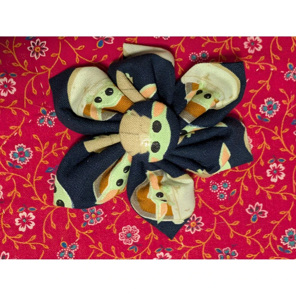 Handmade Disney Hair Clips Set of 4‎ Grogu Baby Yoda & Stitch Fabric Flowers